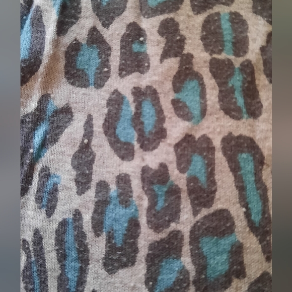 VTG Lucky Brand Long Sleeve Animal Print Cardigan Gray and Blue Size Medium - Picture 3 of 6